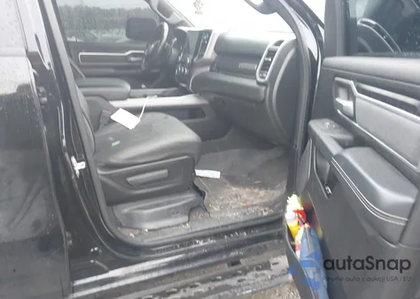 2022 Ram 1500 Big Horn 4X4 5'7 Box z USA, uszkodzony, nr VIN 1C6RRFFG0NN259335